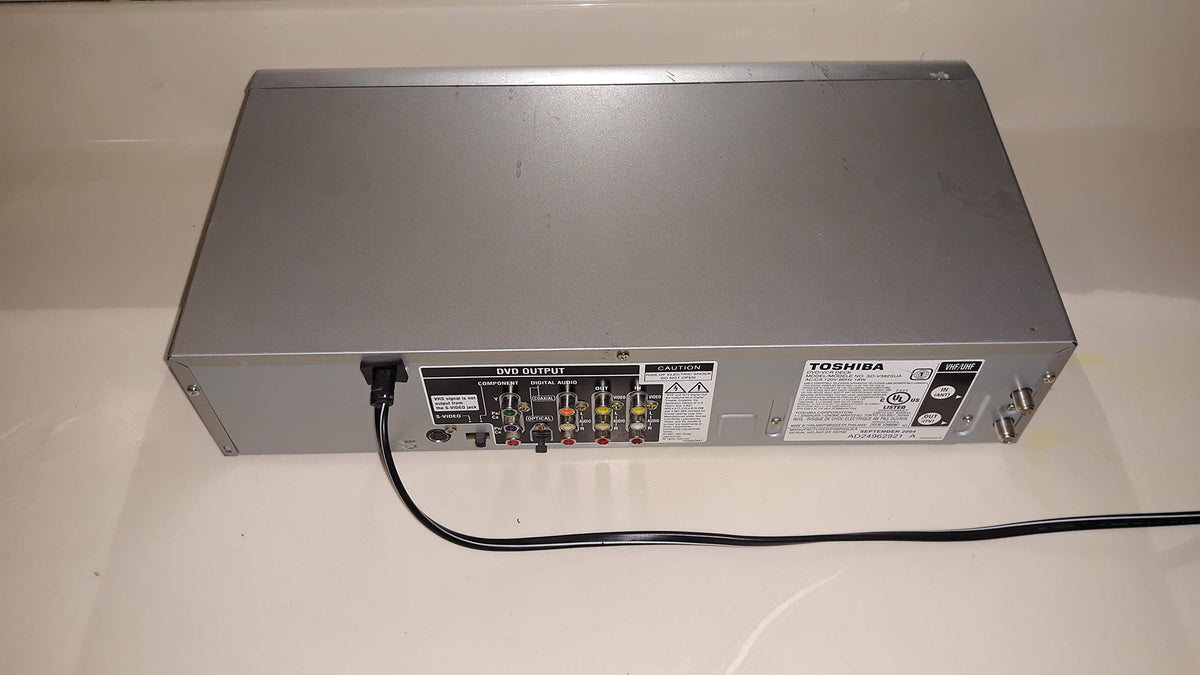 DVD/VCR Combo, Silver U6740