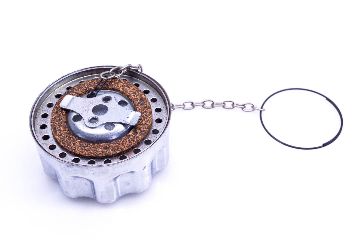 Replacement Cap with Chain for Breather Assembly L2057