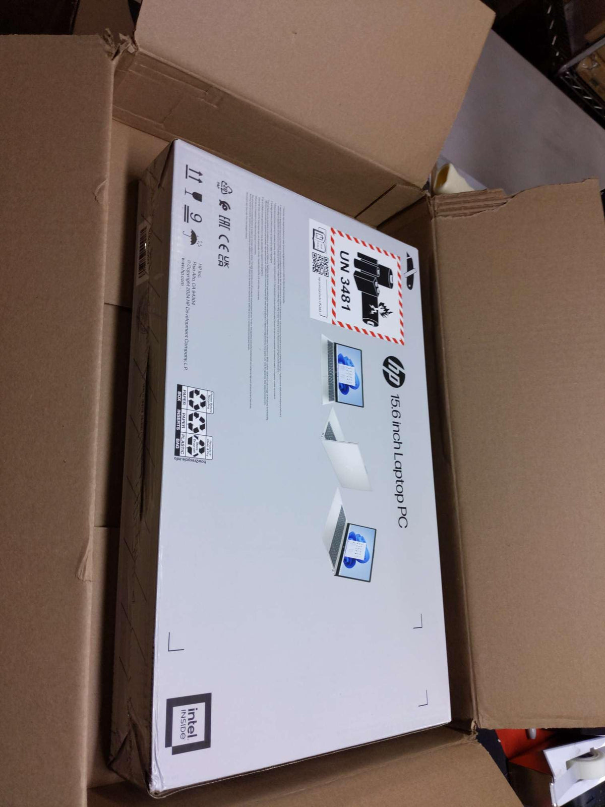 15.6" FHD Intel Core i5 8GB RAM 512GB SSD Notebook T338