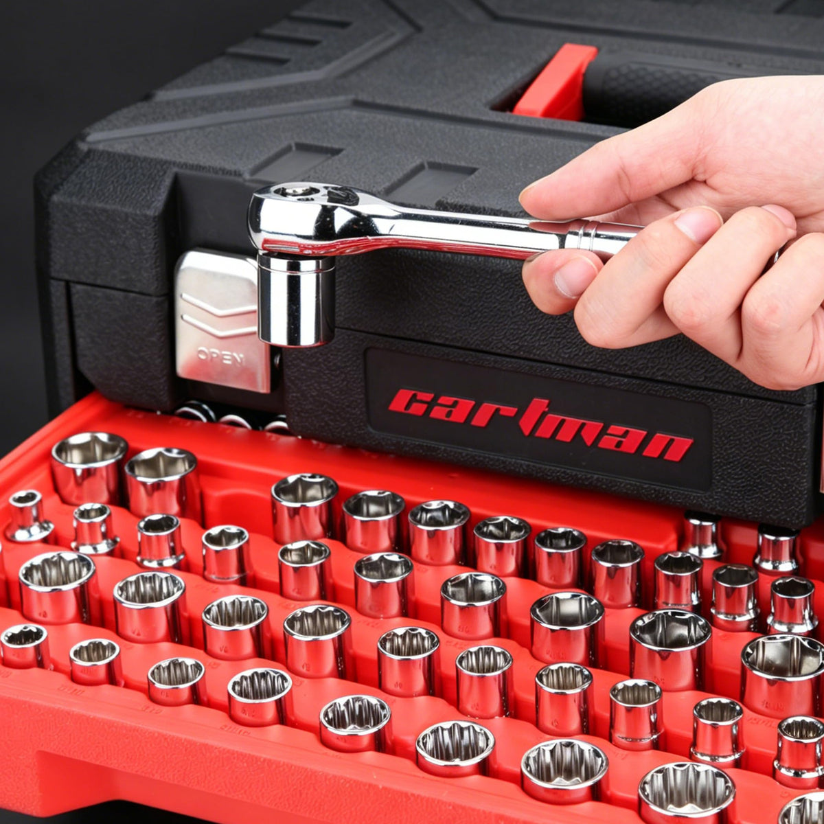 320-Piece Mechanic Tool Kit Set K4900