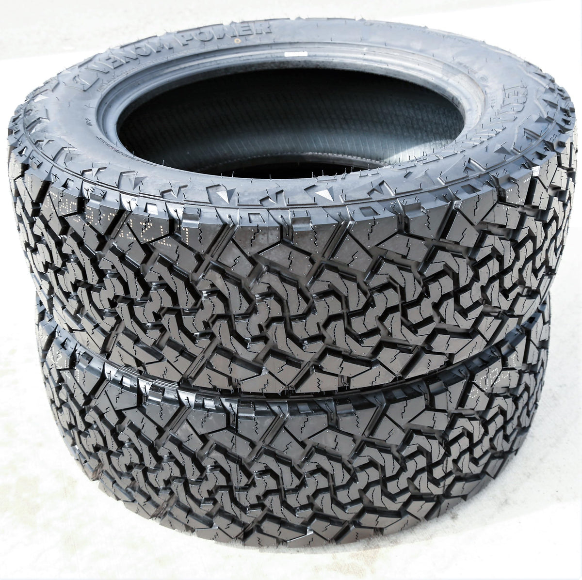 275/55R20 117T XL Tires F2055
